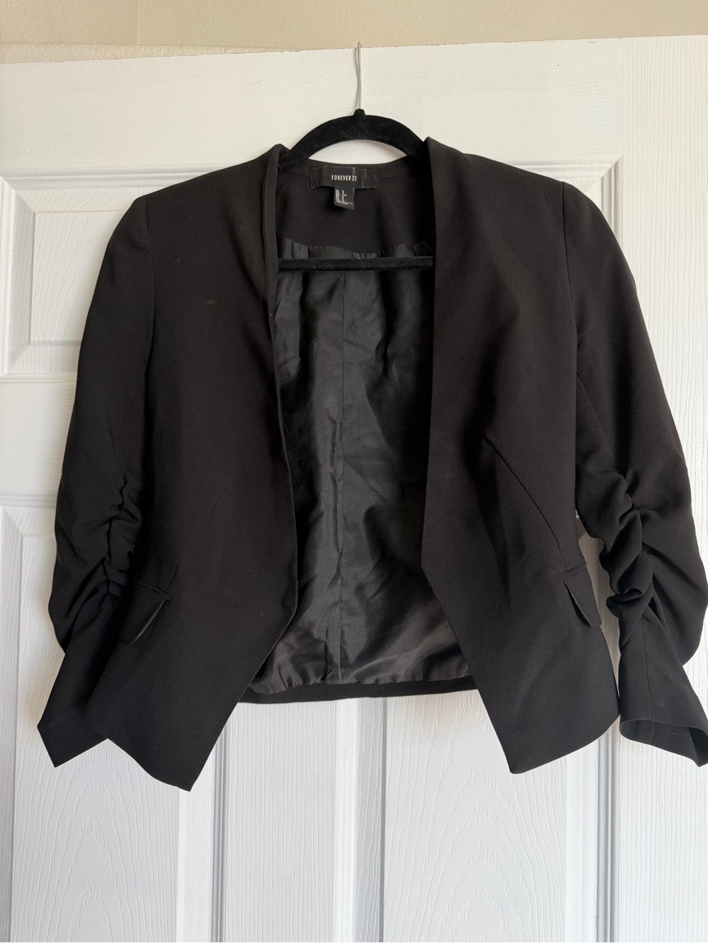 Forever 21 Black Ruched-Sleeve Open Blazer
